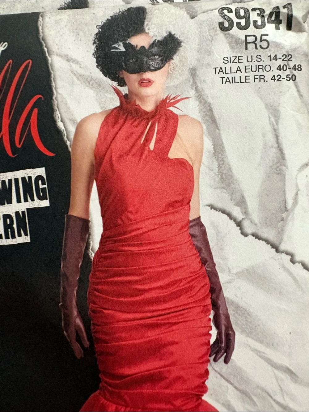 BN UNCUT SIMPLICITY 9341 R5 PLUS SIZE SEWING PATTERNS COSTUMES HALLOWEEN FORMAL